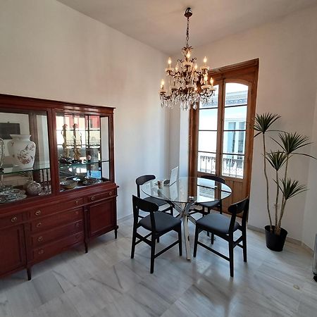 Apartamentos Almirante Hoyos Σεβίλλη Εξωτερικό φωτογραφία